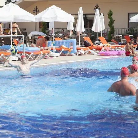 Отель Orange Palace 5*
